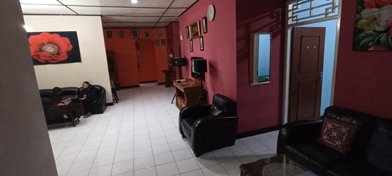 Villa Puspa 259 By Surganya Villa Puncak Bagian luar foto