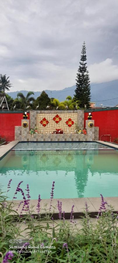 Villa Puspa 259 By Surganya Villa Puncak Bagian luar foto
