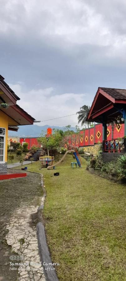 Villa Puspa 259 By Surganya Villa Puncak Bagian luar foto